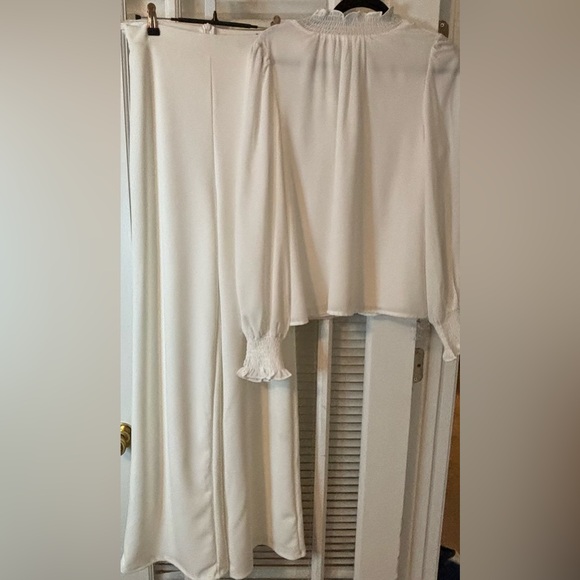 Lulu’s 2 Piece Bundle Set- Size Small - Picture 1 of 12